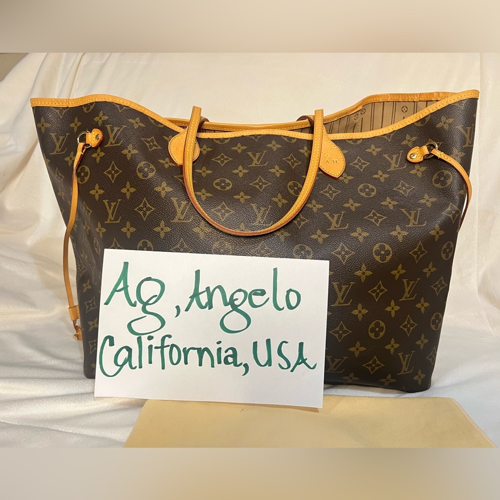 Louis Vuitton Monogram Canvas Tote with Vachetta Trim (Brown, Tan)